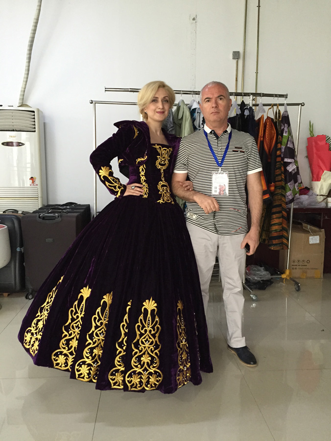 Азербайджанские национальные платья покоряют международный подиум  - Гюльнара Халилова (ФОТО)