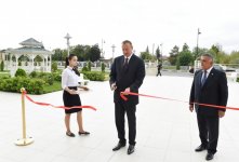 Президент Азербайджана принял участие в открытии спортивного комплекса
в Агсу (ФОТО)