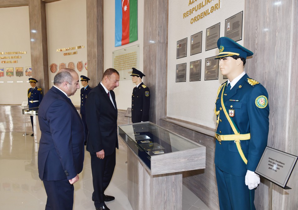 Президент Ильхам Алиев принял участие в открытии Площади флага в Кюрдамире