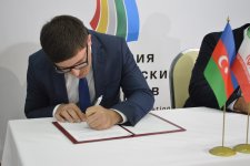 Ряд российских СМИ подписал соглашения о сотрудничестве с АМИ Trend (ФОТО)
