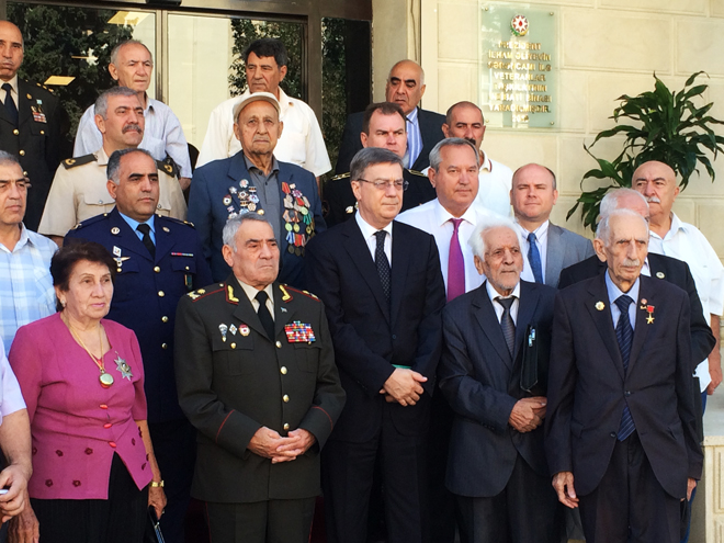 В Баку прошло мероприятие, посвященное награждению медалью по случаю 70-летия Победы в ВОВ