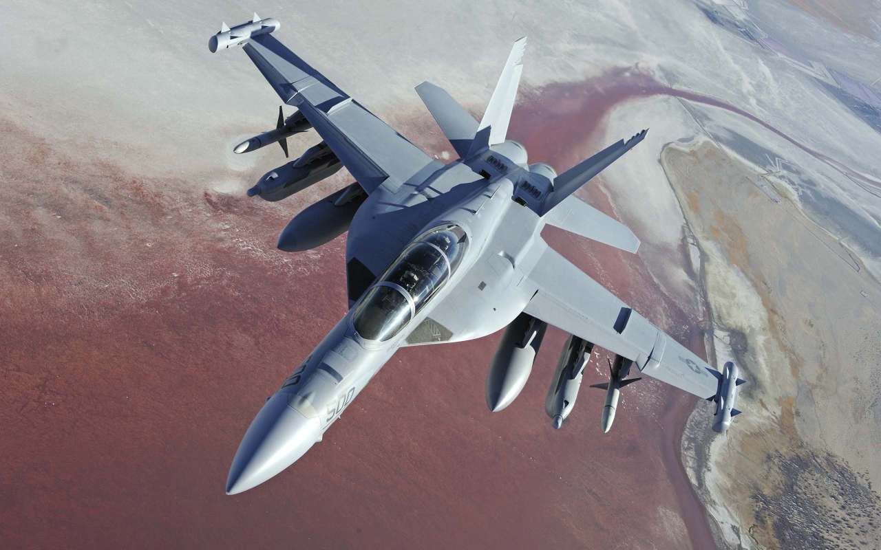ABD Hava Kuvvetlerine ait F-16 düştü