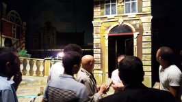 Российский театральный художник провел мастер-класс в Баку (ФОТО)