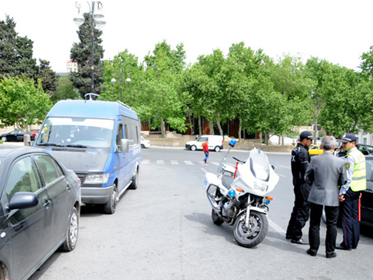 Свыше 6,2 тыс водителей в Баку оштрафовано за незаконную парковку