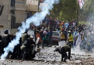 В Перу в столкновениях погибли семь человек