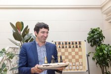 Съедобные шахматы для гроссмейстеров от бакинских детей (ФОТО)