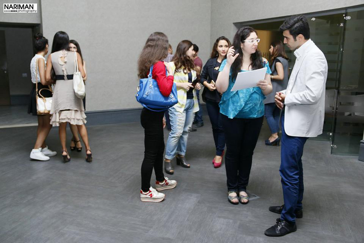 Член Королевского фотографического общества Великобритании открыл в Баку школу (ФОТО) - Gallery Image