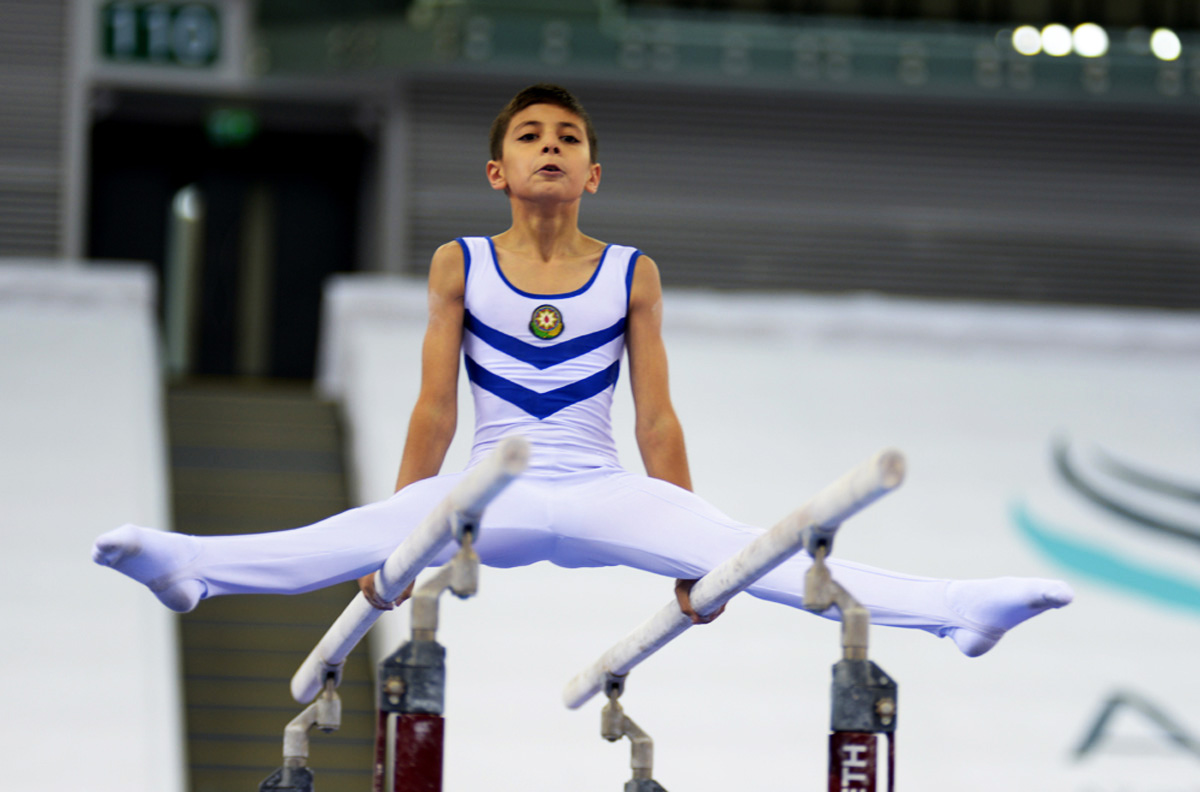 Joint Azerbaijan championships in artistic, acrobatic gymnastics kicks off in Baku