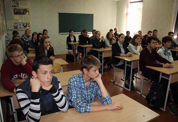 Bilik Fondu Poltava liseyində mühazirə təşkil etdi (FOTO)