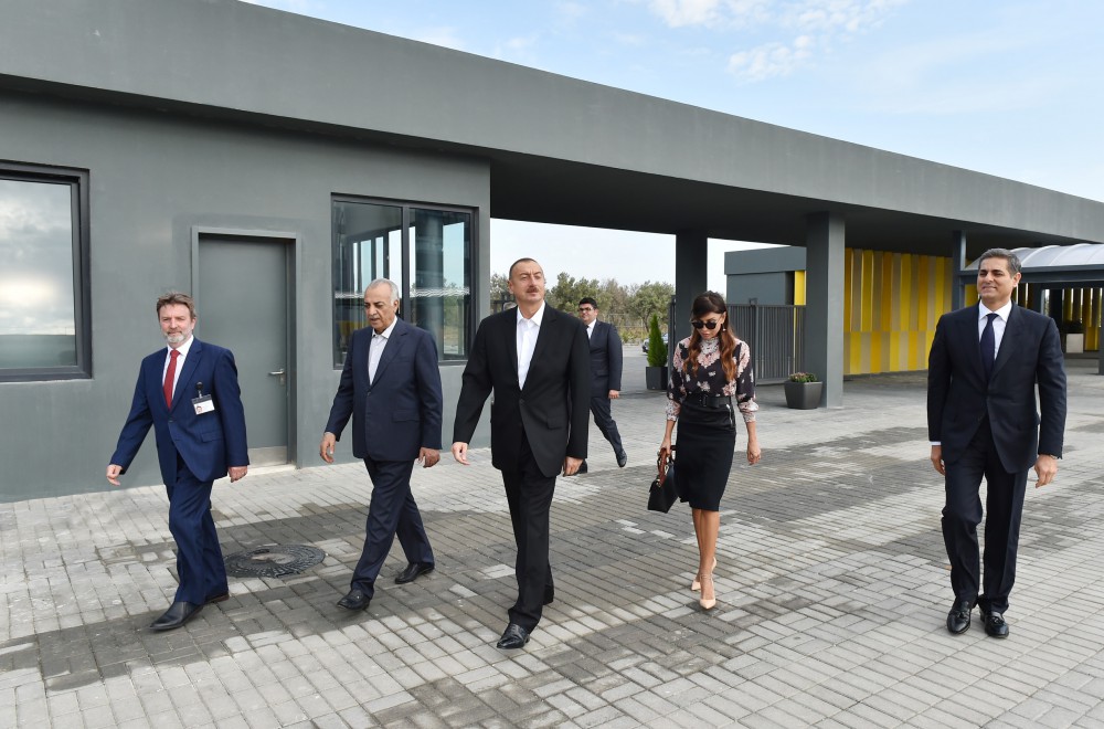 Президент Ильхам Алиев  и его супруга приняли участие в открытии комплекса Международной школы SABIS Sun и Гольф-клуба