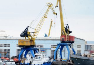 Bakı Gəmiqayırma Zavodu sualtı tikinti gəmisi inşa edir