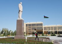 Президент Азербайджана прибыл в Уджарский район (ФОТО)