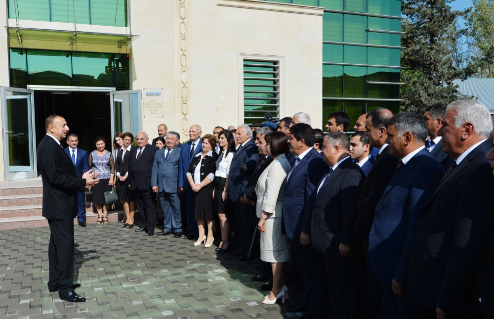 Президент Ильхам Алиев: Мы проводим в Азербайджане такую политику, чтобы защитить себя от всех возможных рисков (ФОТО)