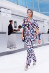 Неделя моды в Париже: Chanel весна-лето 2016 (ФОТО)