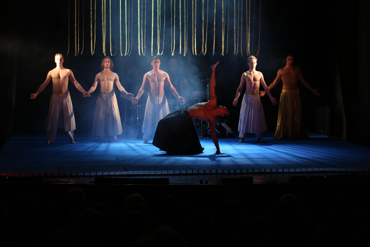 Творческая сцена ÜNS открыла новый театральный сезон постановкой мистической драмы «Федра» (ФОТО) - Gallery Image