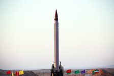 İran yeni balistik füze test etti (Foto Haber)
