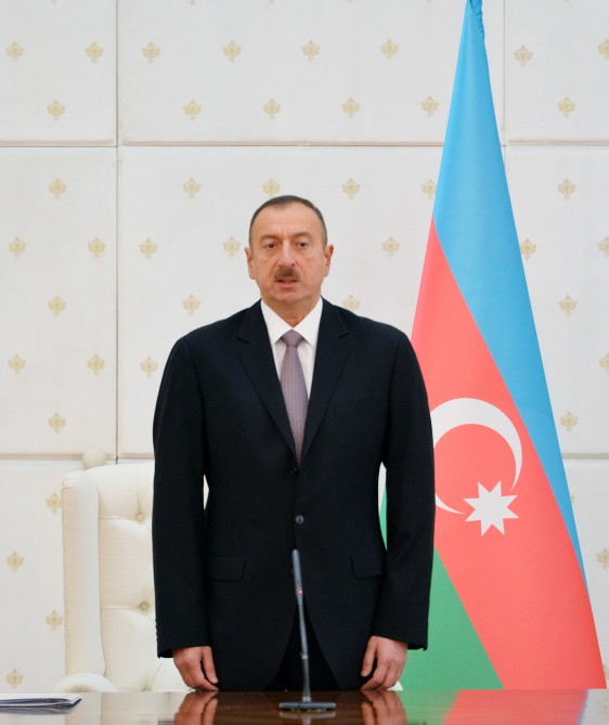 Azerbaijani president chairs Cabinet of Ministers’ meeting on first nine months of 2015