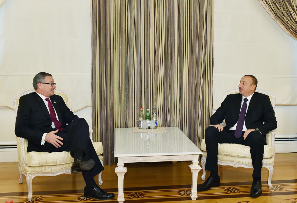 Azerbaijani President Ilham Aliyev receives Costa Rican minister of foreign affairs and religion