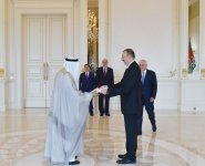 Azerbaijani president receives credentials of incoming UAE ambassador (PHOTO)