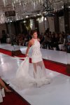 Необычные свадебные платья испанского дизайнера в Баку (ФОТО)
