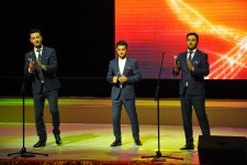 Дворец Гейдара Алиева провел праздничный вечер любимой песни (ФОТО)