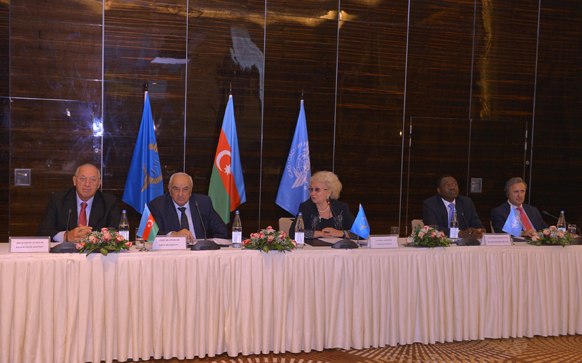 Азербайджан вложил в развитие транспортного сектора $15 млрд. - вице-премьер