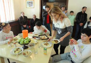 В Баку прошла благотворительная акция "Тепло души детям" (ФОТО)