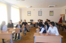 Бакинским школьникам рассказали о Константине Юоне (ФОТО)