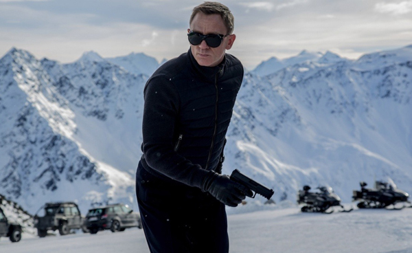 10 кассовых фильмов про агента 007 (ФОТО)