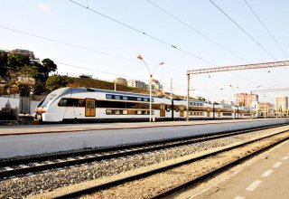 Azerbaycan Trans-Hazar ulaşım güzergahı ile 3. treni aldı