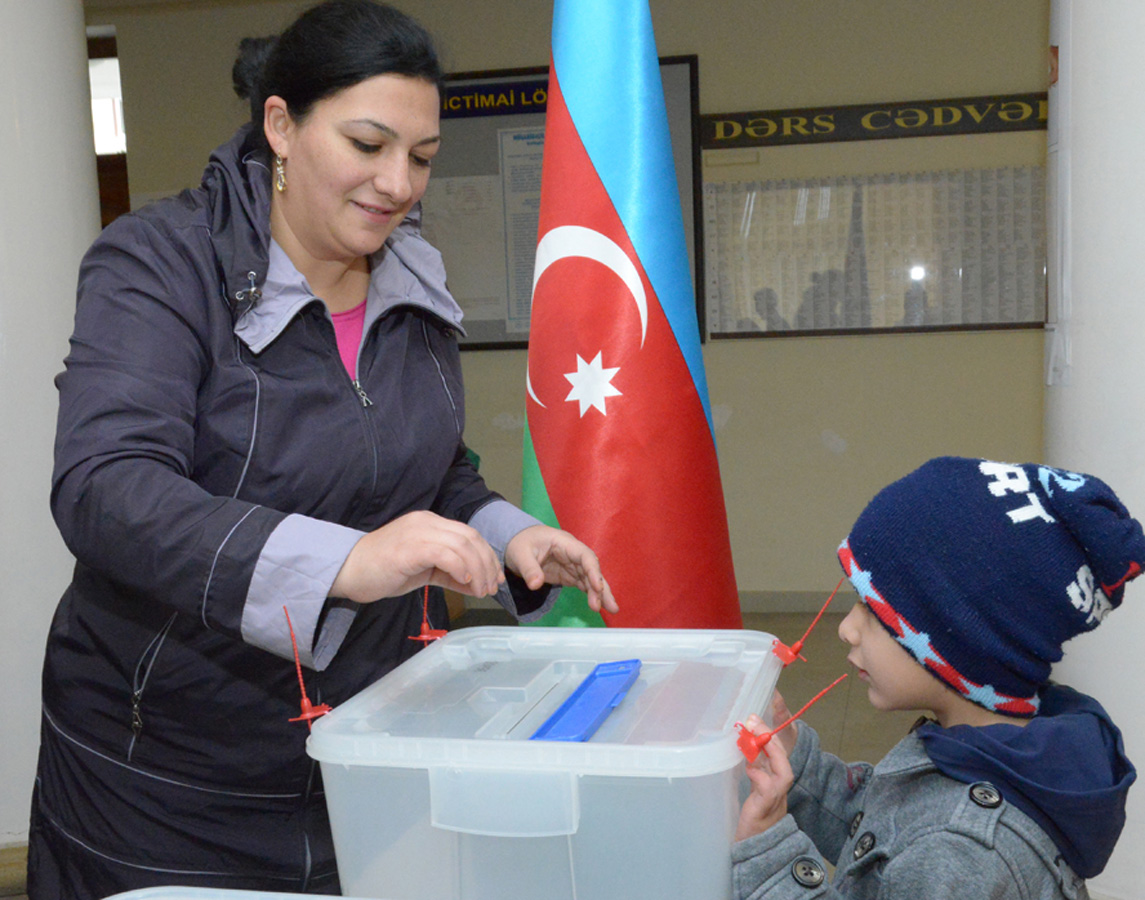 Azerbaycan’da seçime katılım oranı yüksek düzeyde