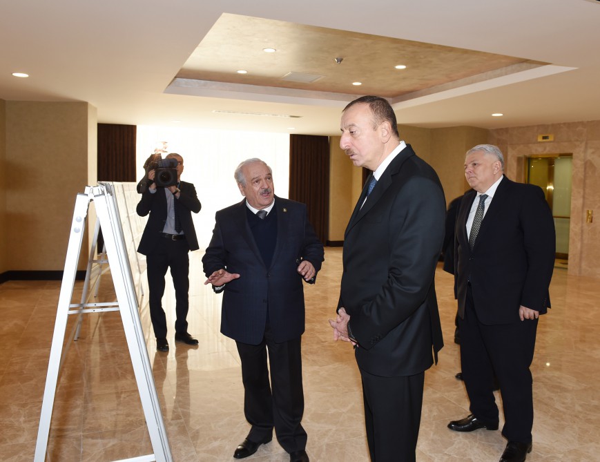 Ильхам Алиев ознакомился с ходом строительства в комплексе «Мархал» в Шеки