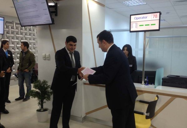 В Азербайджане началась упрощенная выдача лицензий бизнесу (ФОТО)