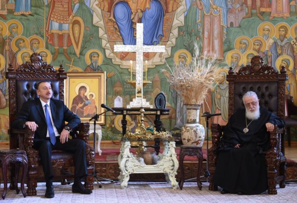 Prezident İlham Əliyev Gürcüstan Pravoslav Kilsəsinin Patriarxı II İliya ilə görüşüb (FOTO)