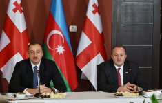 Azerbaijani, Georgian presidents visit "Tea house" training center in Marneuli