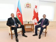 Состоялась встреча Президента Азербайджана с премьером Грузии один на один (ФОТО)