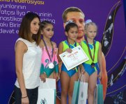 Batut gimnastikası və tamblinq üzrə Azərbaycan çempiontında mükafatlandırılma mərasimi keçirilib (FOTO) - Gallery Thumbnail