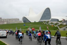В Баку прошел велопробег, посвященный Дню Государственного флага  (ФОТО)