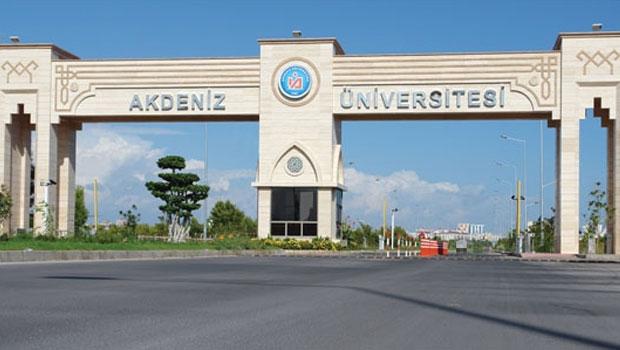 Akdeniz Üniversitesi rektörü görevden alındı