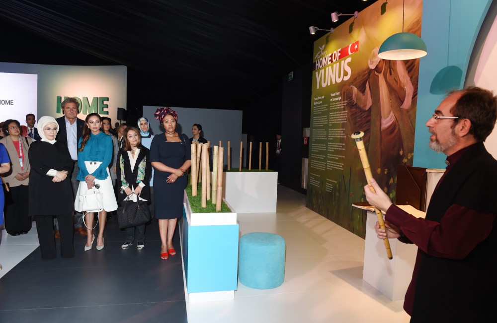 Azerbaijan’s First Lady visits exhibition at “G-20”-“Yurt” cultural area