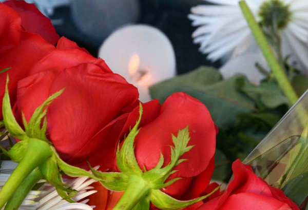Главы МИД РФ и Турции возложили цветы в память о погибшем после Карлове