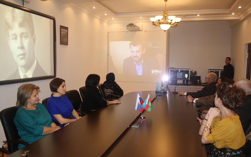 Видеомост между Баку и Константиново - родиной Сергея Есенина (ФОТО)