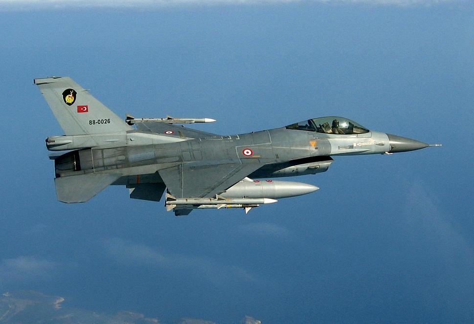 F-16'lar Hakurk'u vurdu