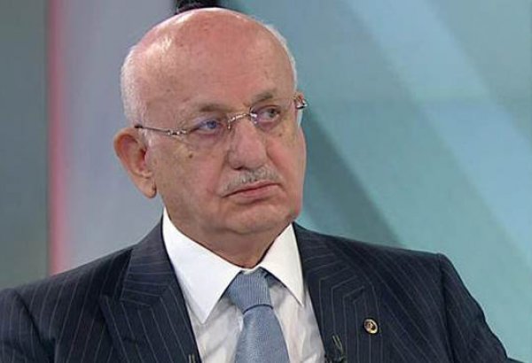 Исмаил Кахраман избран спикером парламента Турции
