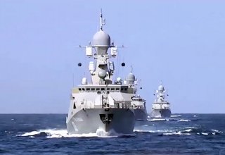 Russia holds naval drills in Caspian