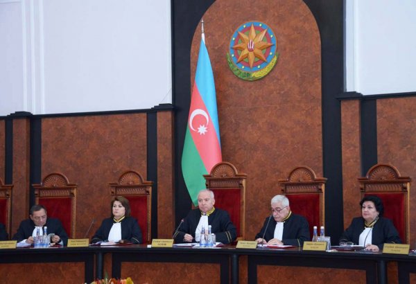 Azerbaycan Anayasa Mahkemesi Parlamento seçim sonuçlarını onayladı