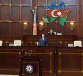 Prezident İlham Əliyev Milli Məclisin iclasında iştirak edir (ƏLAVƏ OLUNUB 3) (FOTO)