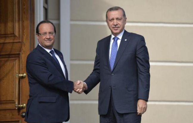 Президенты Франции и Турции призвали возобновить межсирийские переговоры