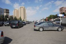 “Şamaxinka”da parklanma yeri ləğv olundu (FOTO) - Gallery Thumbnail