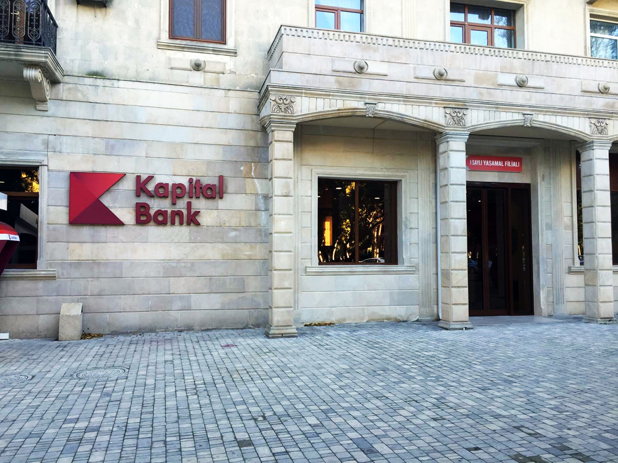 Kapital Bankın daha bir filialı yeni konseptdə təqdim olundu (FOTO)